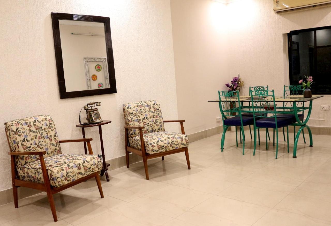 Crossroads Hotel Calcutta Buitenkant foto