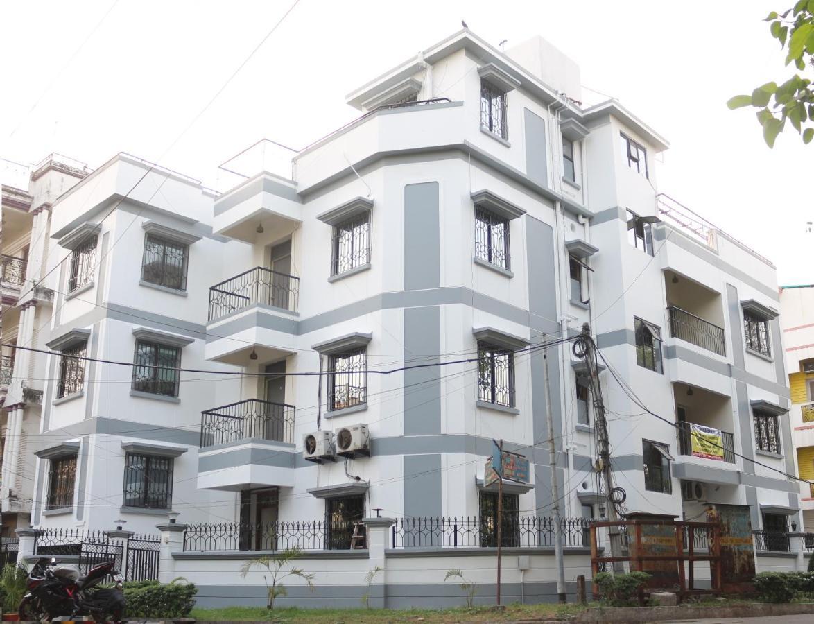 Crossroads Hotel Calcutta Buitenkant foto